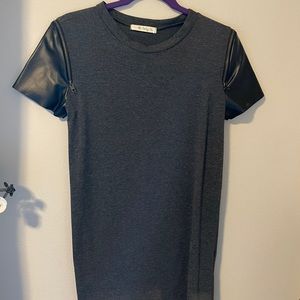 Funky rocker tee with “leather” zip sleeves